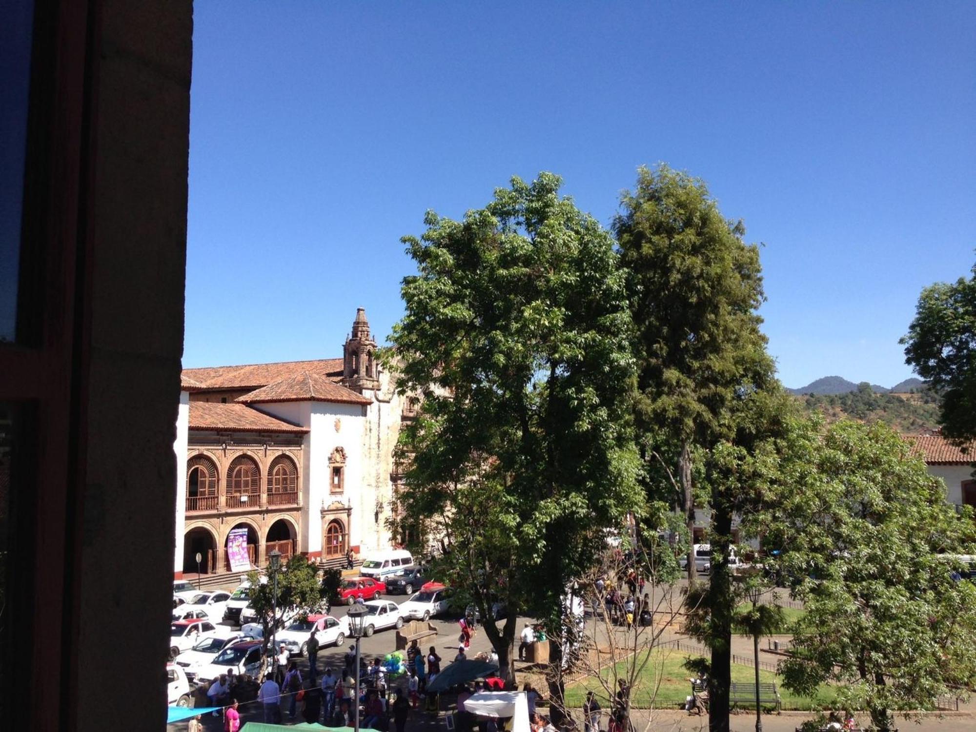 Posada De San Agustin Пацкуаро Екстер'єр фото