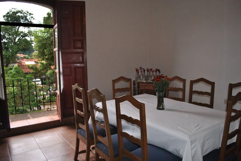 Posada De San Agustin Пацкуаро Екстер'єр фото